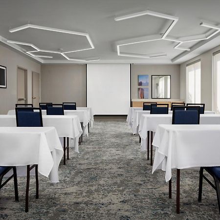 Hilton Garden Inn Colorado Springs North Экстерьер фото