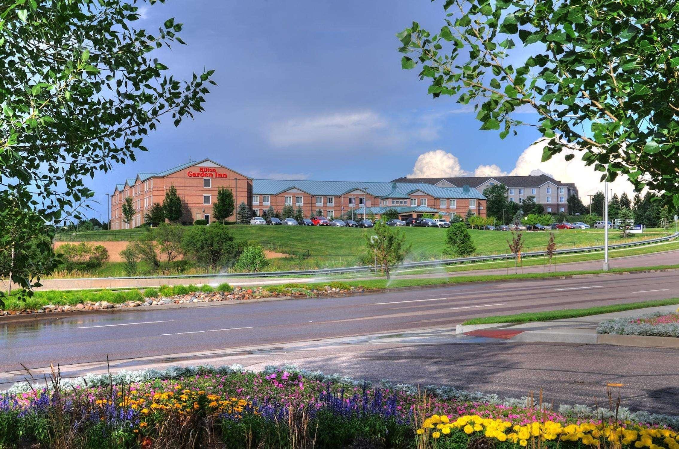 Hilton Garden Inn Colorado Springs North Экстерьер фото
